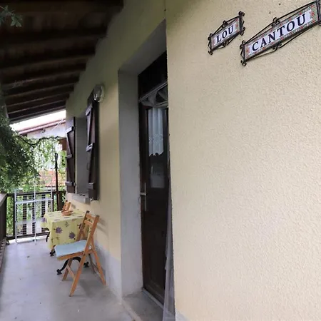 Charmante Maison Avec Piscine Privee, Jardin Et Cheminee Dans Un Cadre Paisible A - Fr-1-742-62 * Maurs